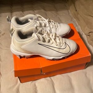 Kids Nike vapor cleats